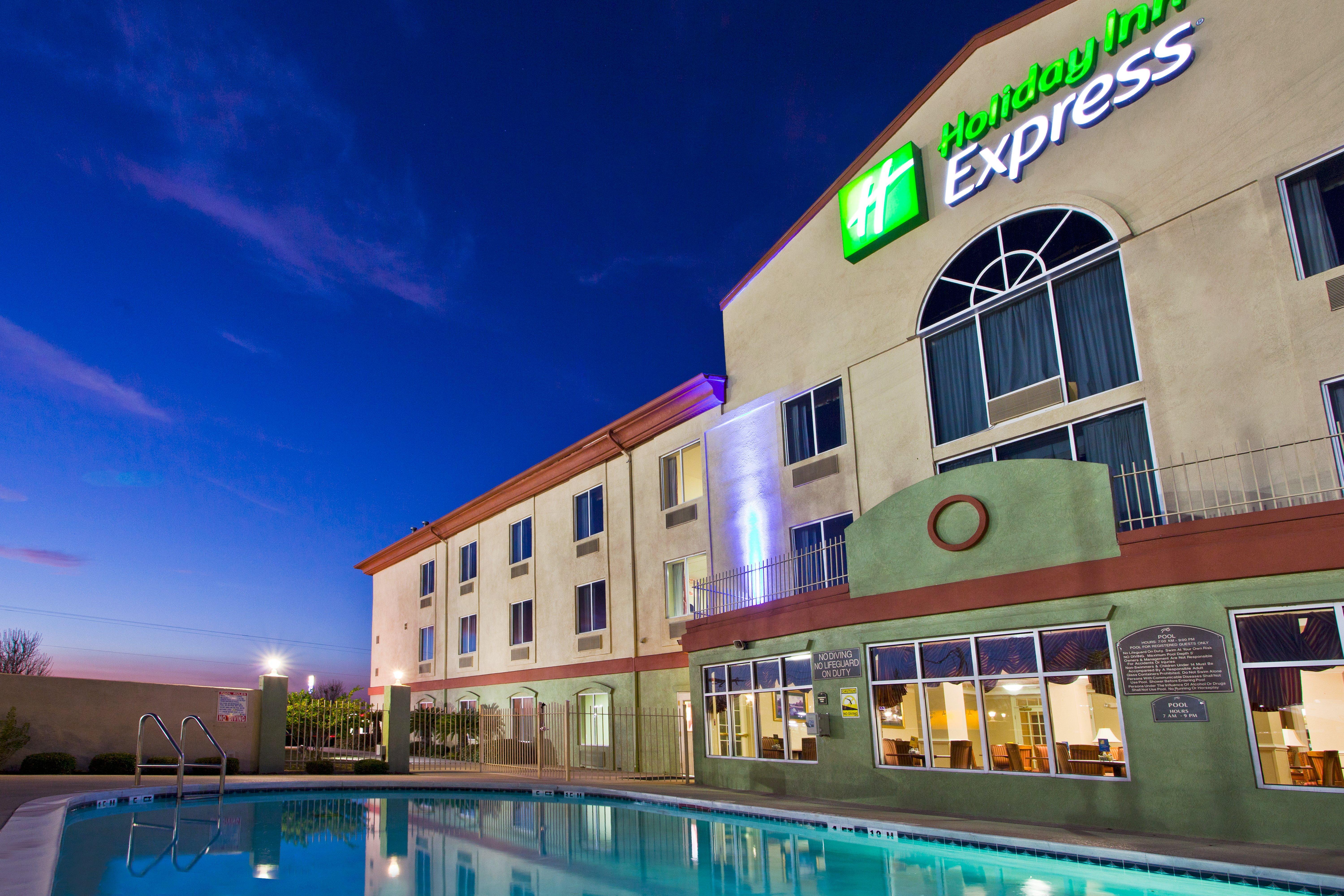 Holiday Inn Express Hotel & Suites Live Oak By Ihg מראה חיצוני תמונה