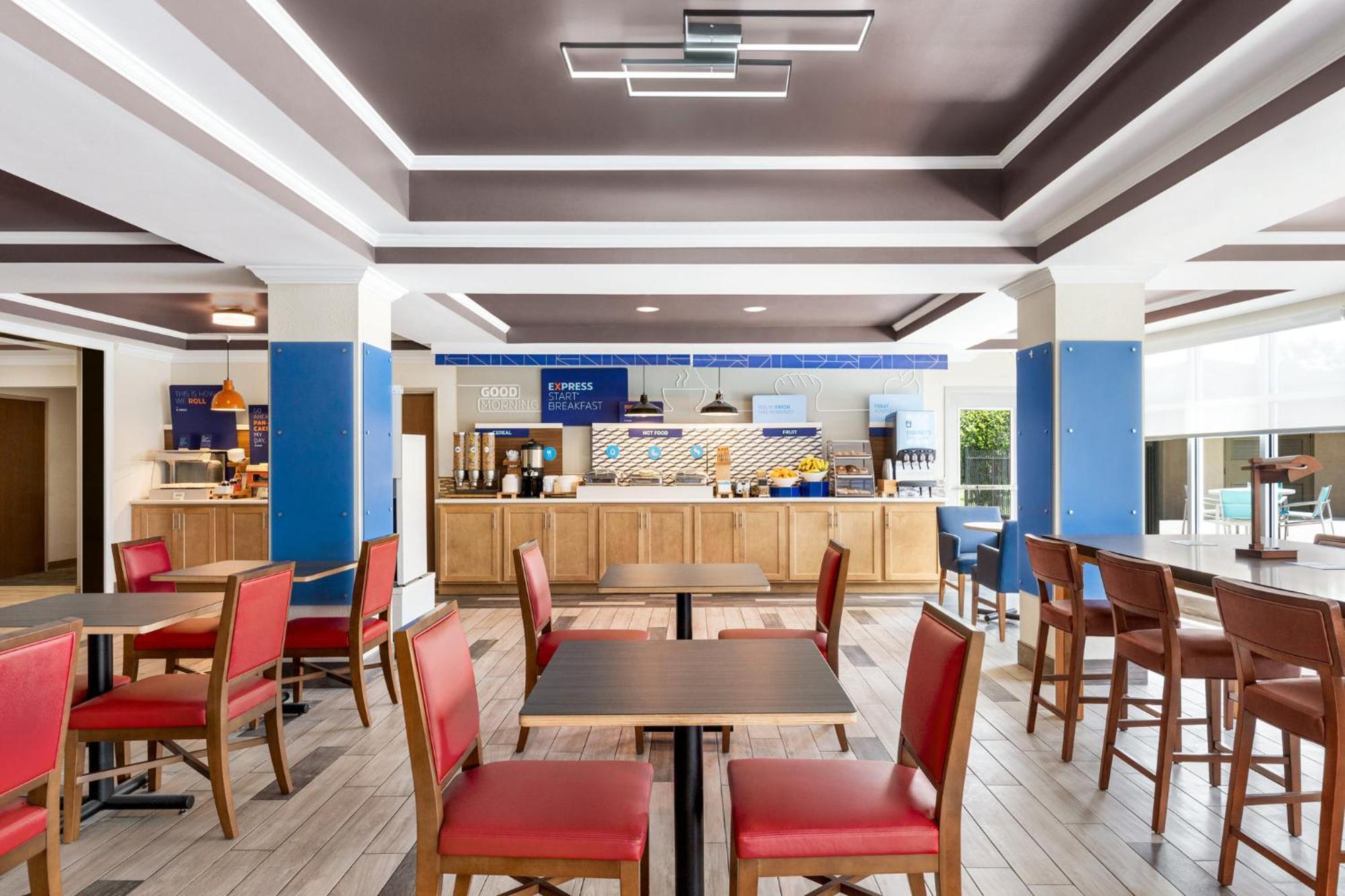 Holiday Inn Express Hotel & Suites Live Oak By Ihg מראה חיצוני תמונה