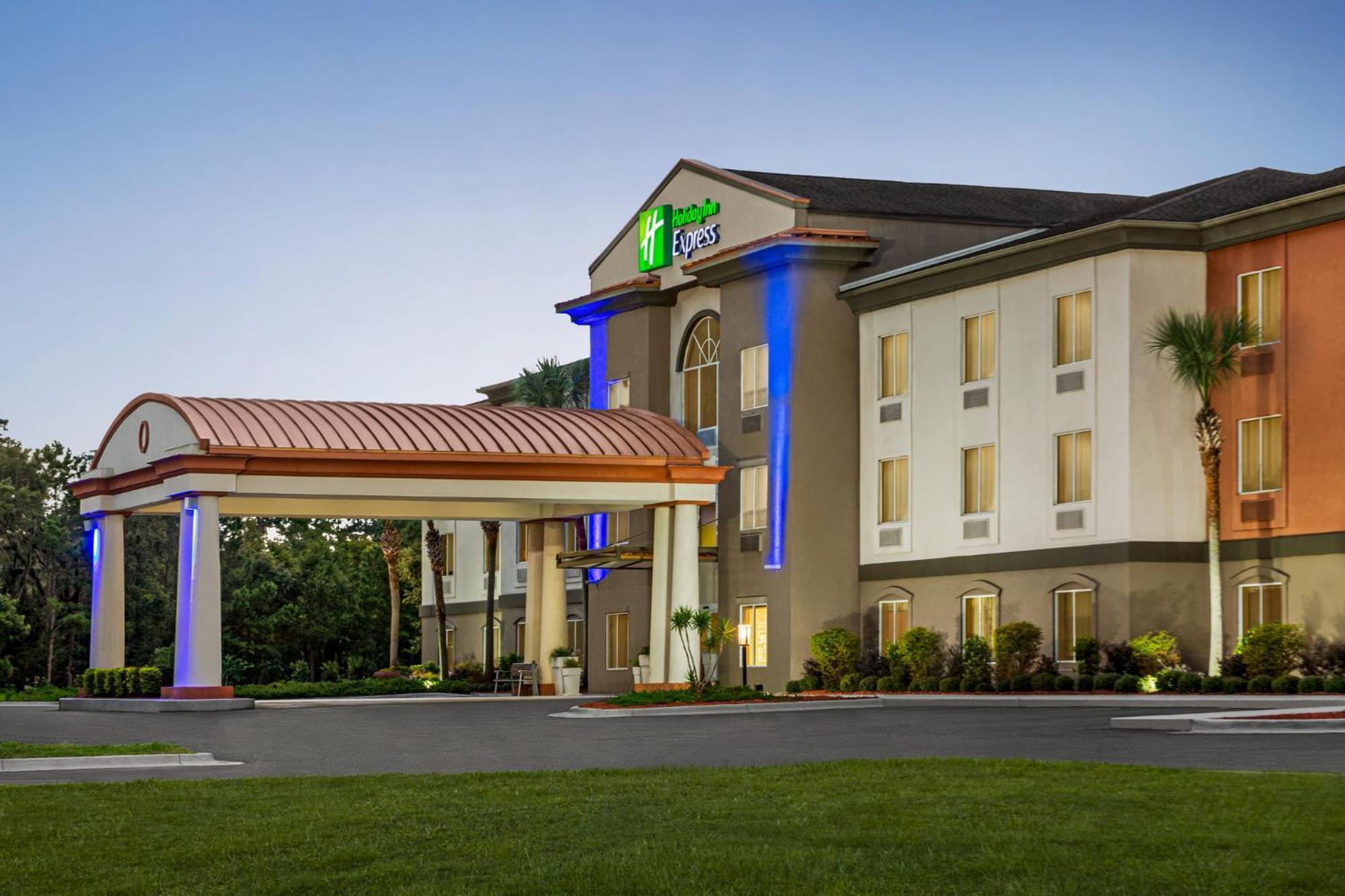 Holiday Inn Express Hotel & Suites Live Oak By Ihg מראה חיצוני תמונה